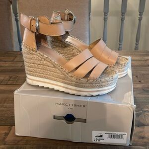 Marc Fisher Women's Tan Wedge Sandals